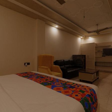 Shri Tirupati Residency Hotel Lakhnau Kültér fotó