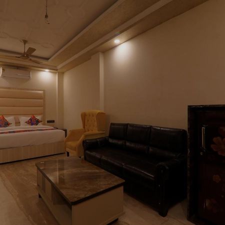 Shri Tirupati Residency Hotel Lakhnau Kültér fotó