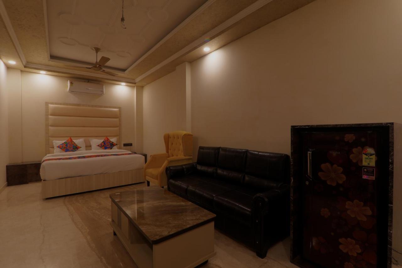 Shri Tirupati Residency Hotel Lakhnau Kültér fotó
